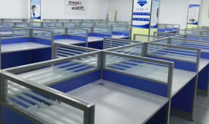 大量回收辦公隔斷，西安辦公家具回收